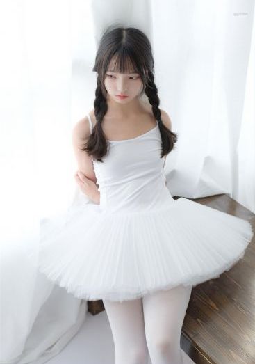 欧美大牌女装海报_BD免费观看超清