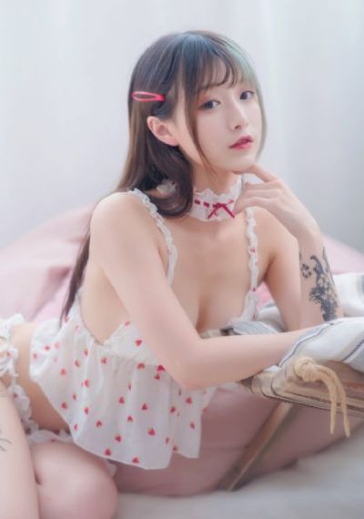 娇妻撅起翘臀给老头发泄_高清神马影院在线