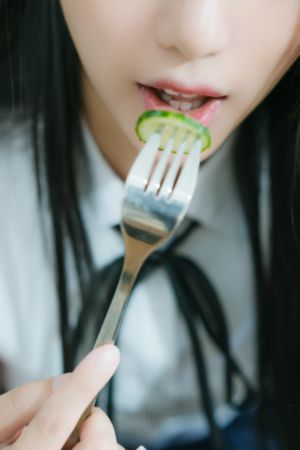 日韩欧美一区二区不卡_国产剧手机在线观看