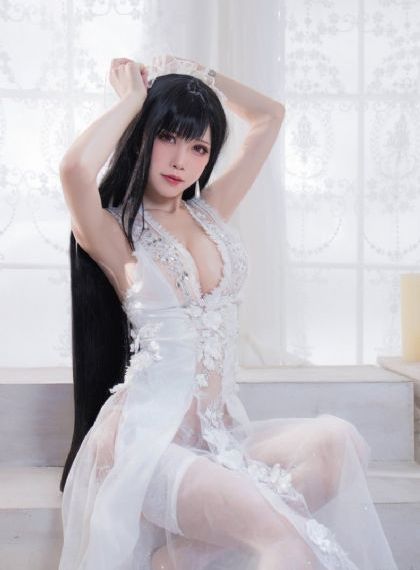 老司机深夜免费影院入口_十万网红美女美酱