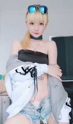 欧美女睡衣_在线视频网