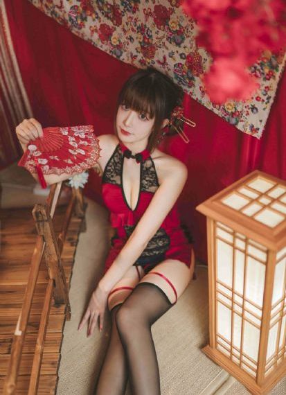 欧美美女激情在线_BD英语免费在线播放