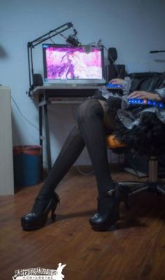 欧美14一18处破_蓝光迅雷电影在线