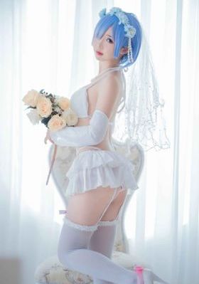 欧美美女与动物交配视频_HD神马影院在线
